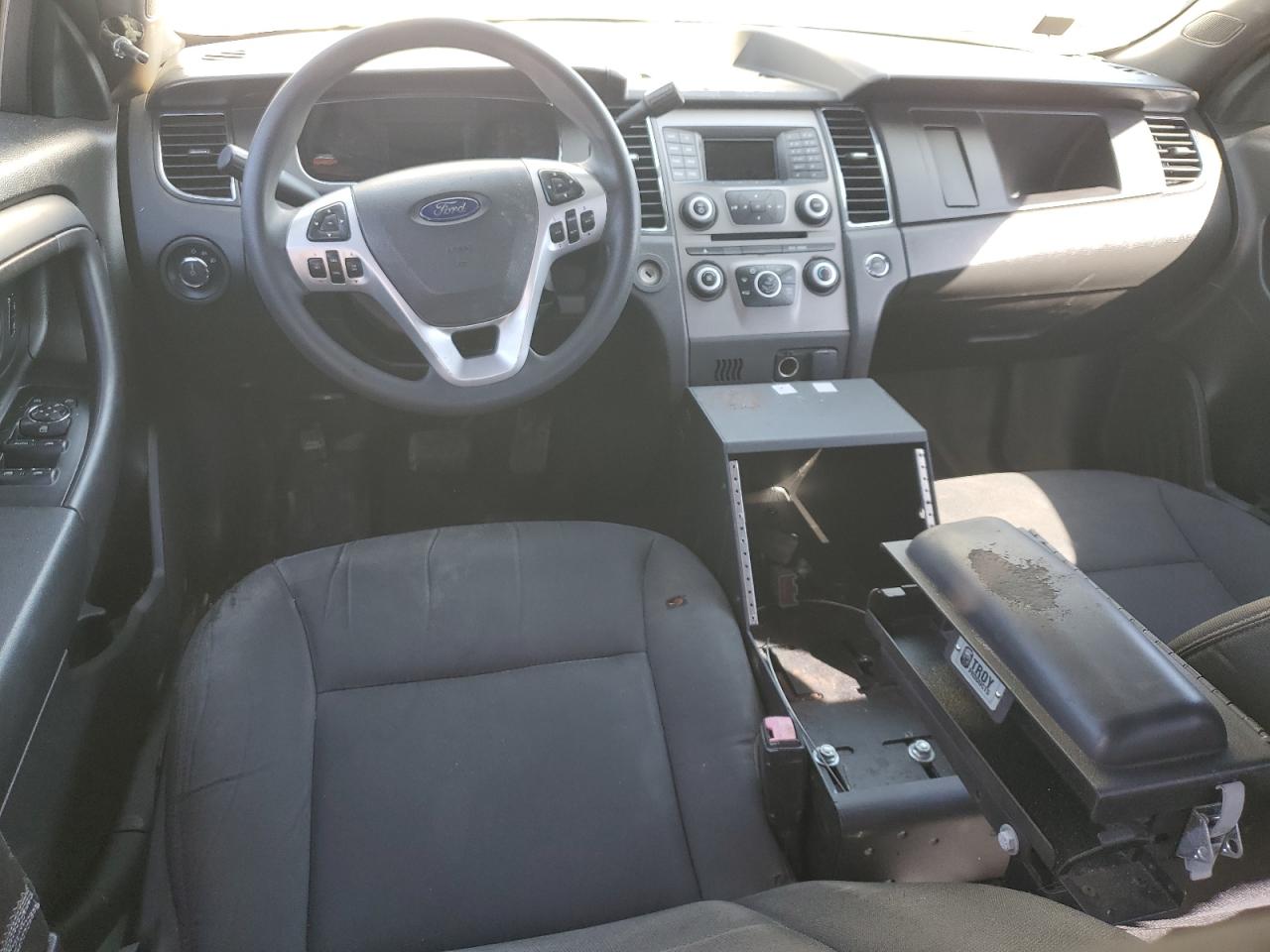 2015 Ford Taurus - Image 8