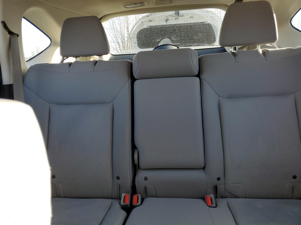 2015 Honda CR-V - Image 10