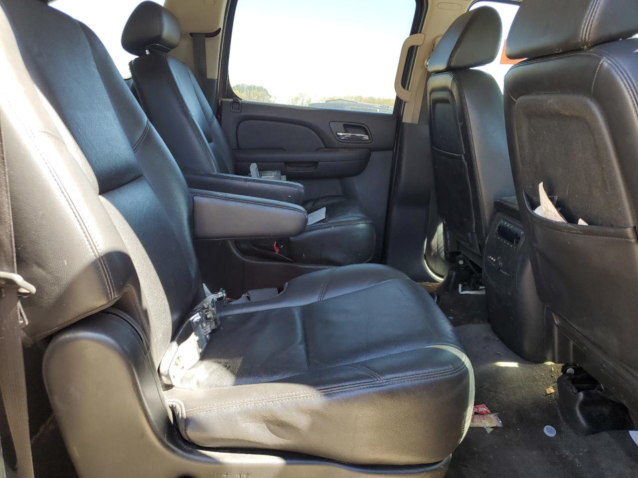 2009 Chevrolet Suburban K1500 Ltz VIN: 1GNFK36319J124039 Lot: 50237055