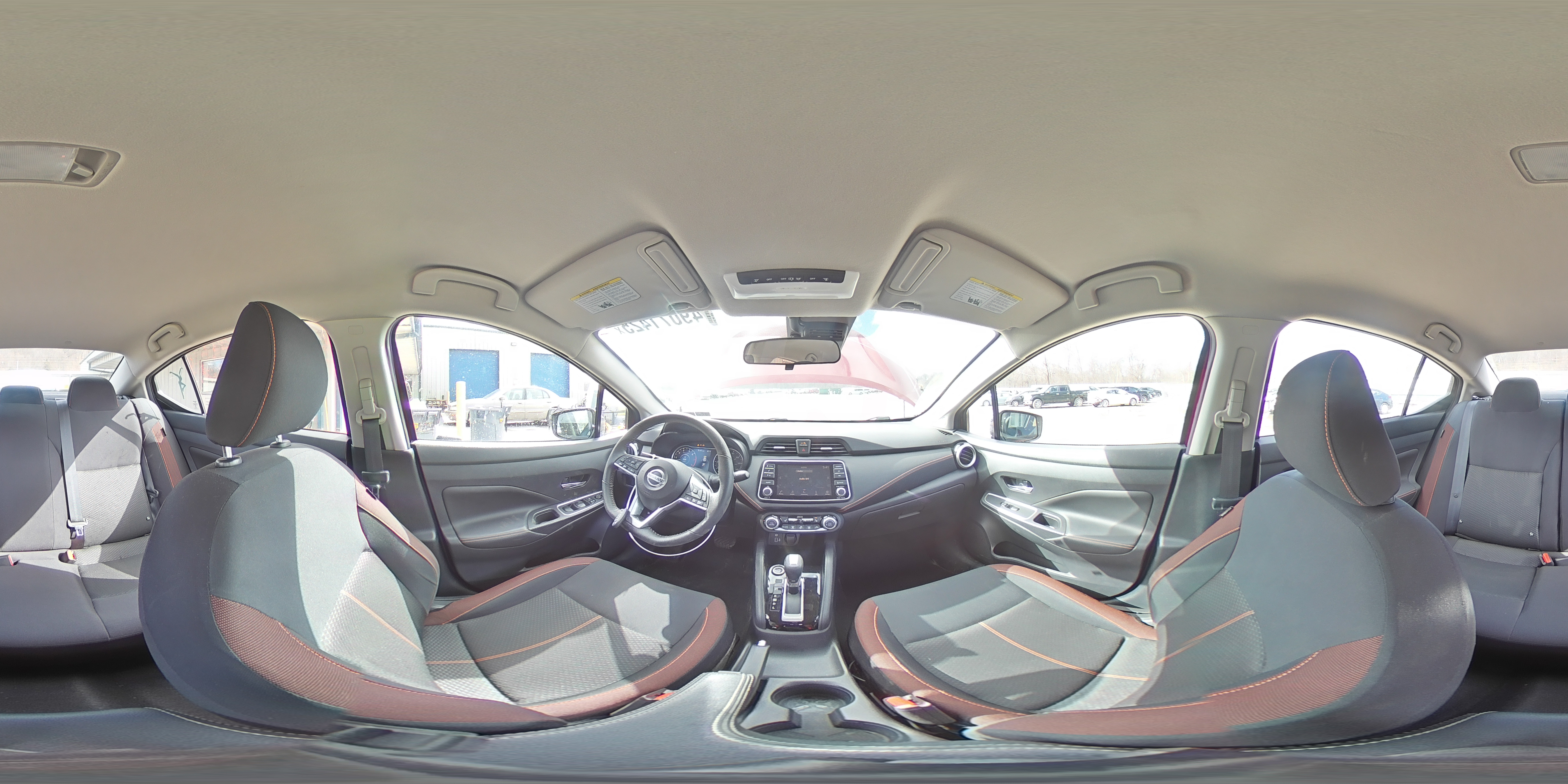 2021 Nissan Versa - Image 15