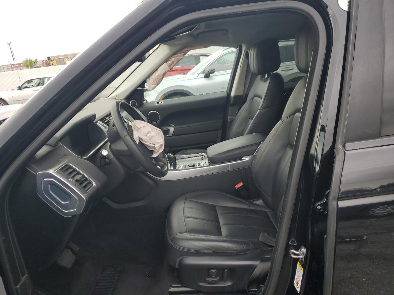 2019 Land Rover Range Rover - Image 7