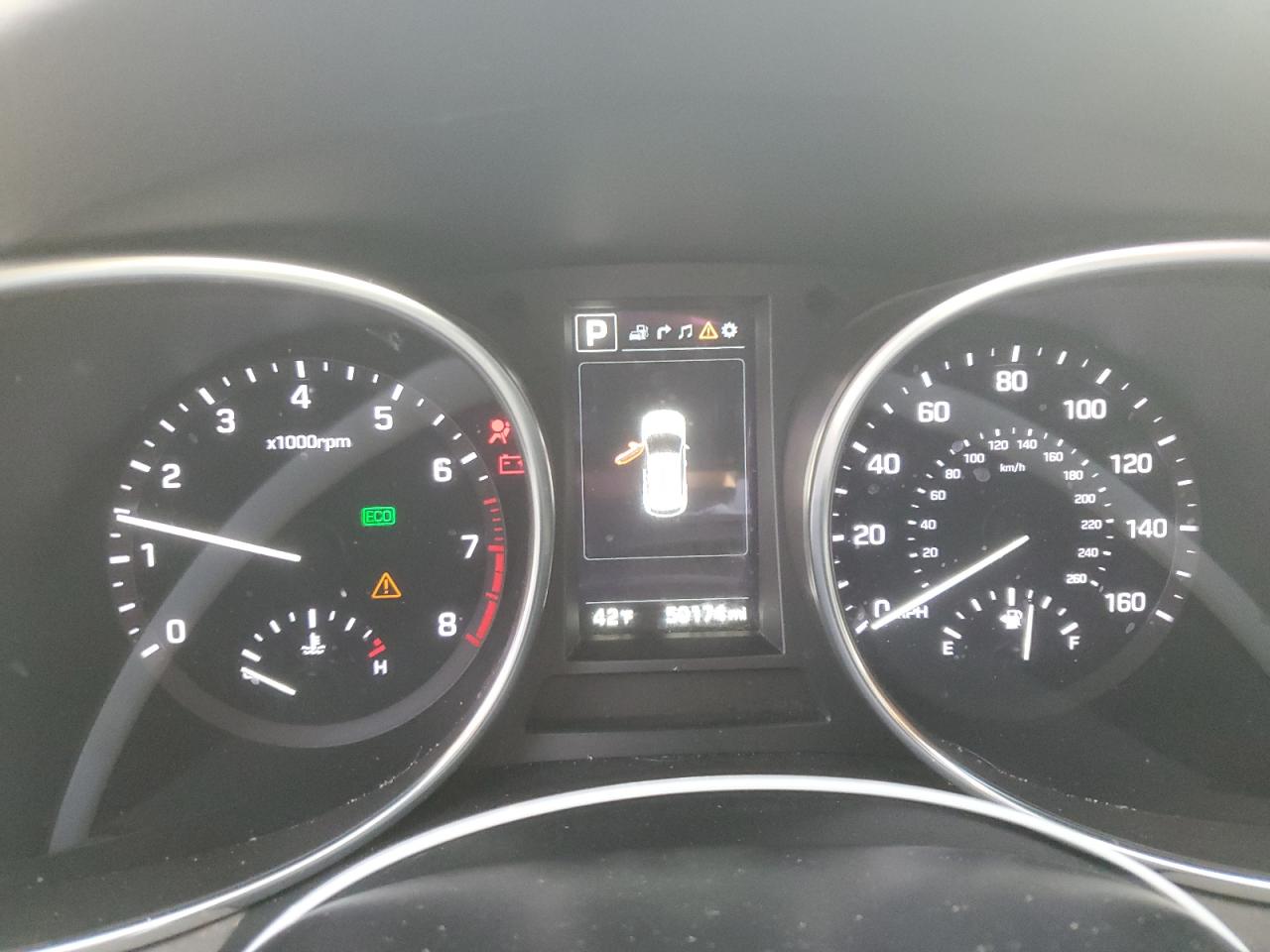 2018 Hyundai Santa Fe - Image 9