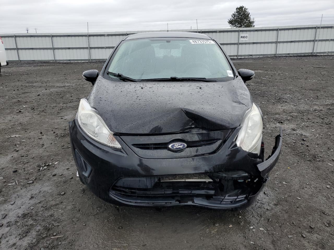 2013 Ford Fiesta - Image 5