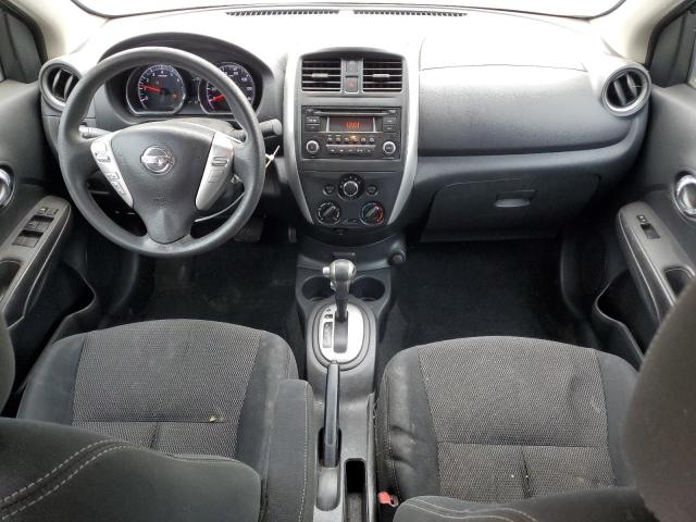  NISSAN VERSA 2017 Czarny