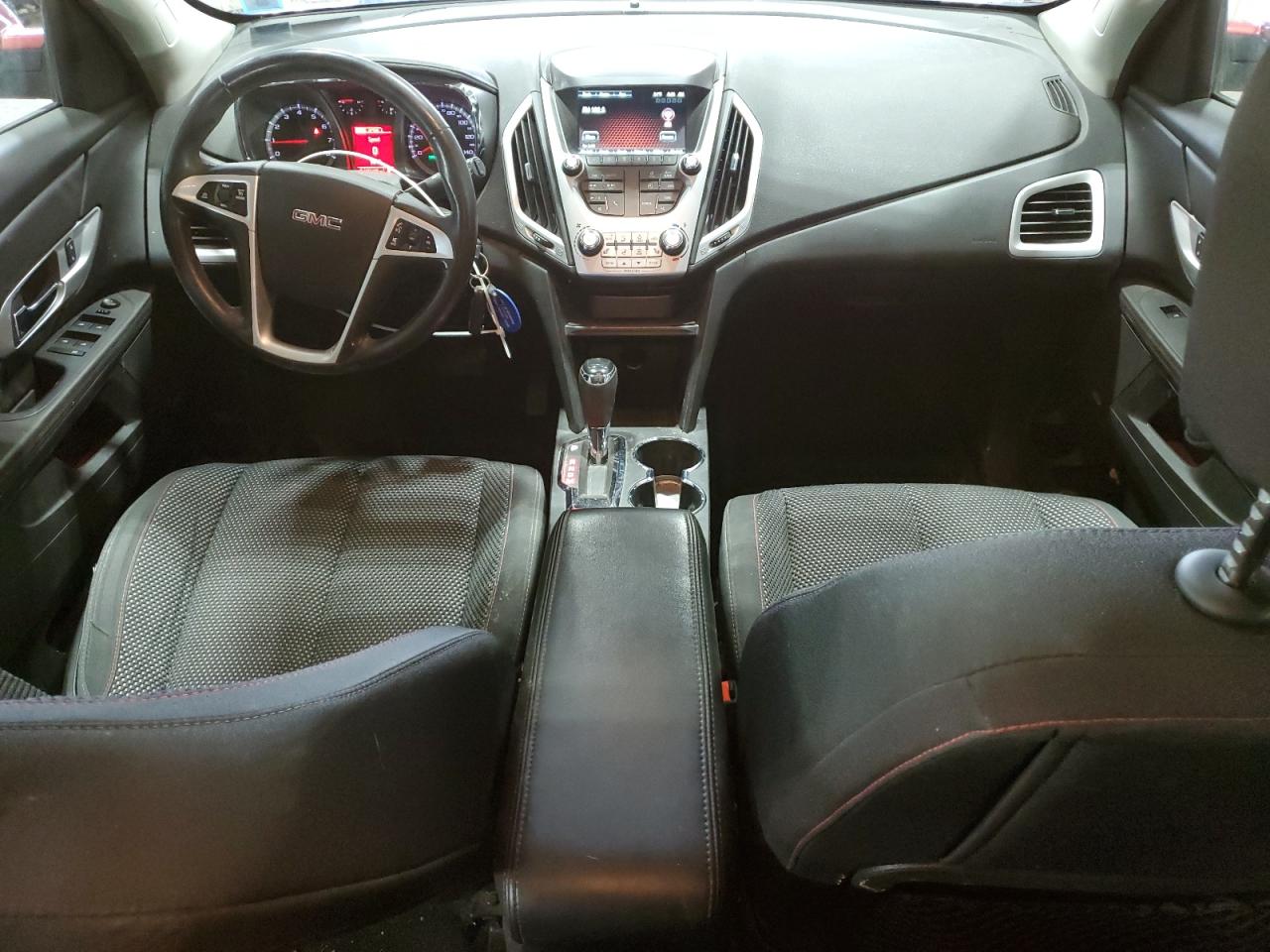 2017 GMC Terrain - Image 8
