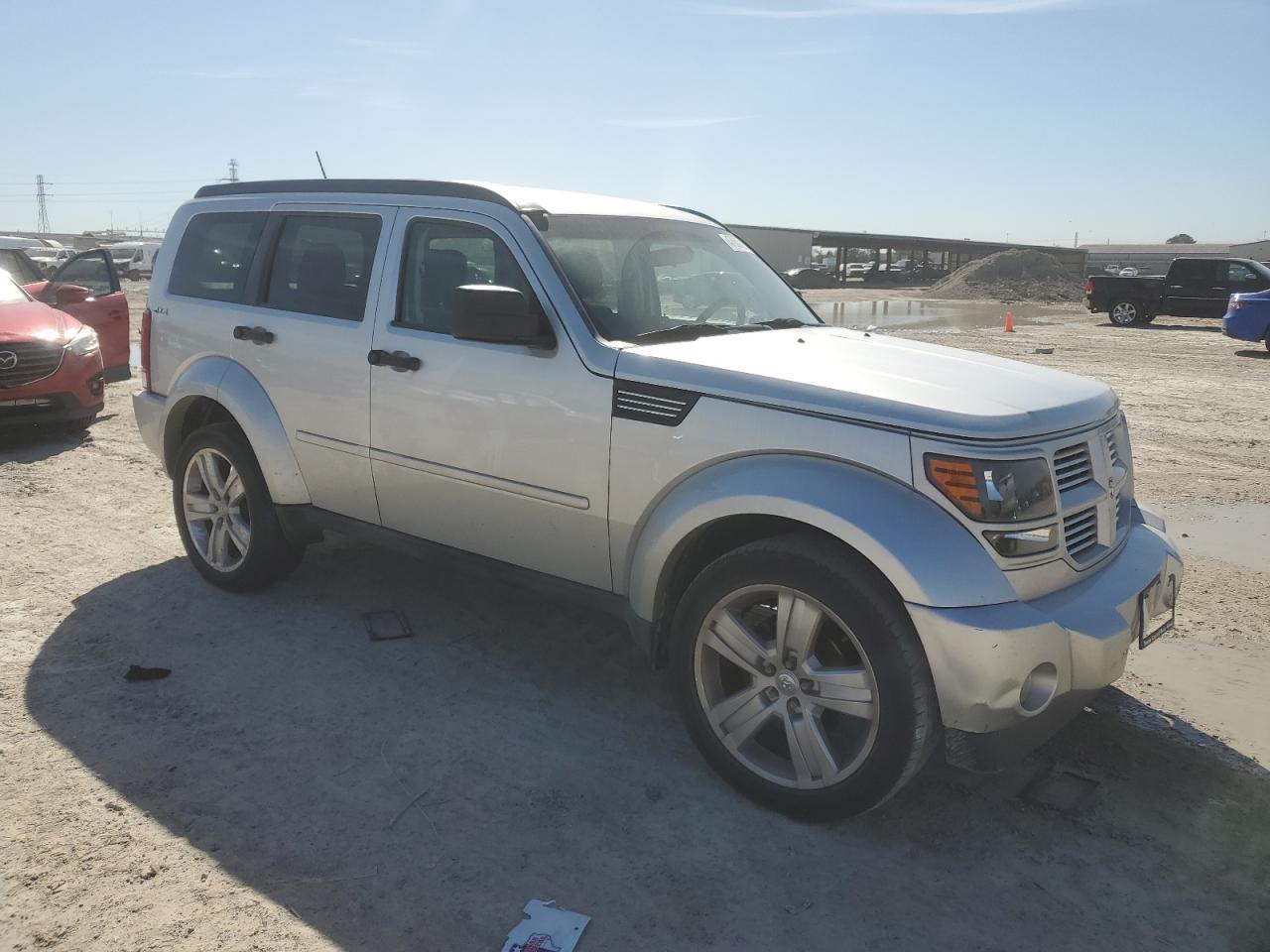 2011 Dodge Nitro - Image 4