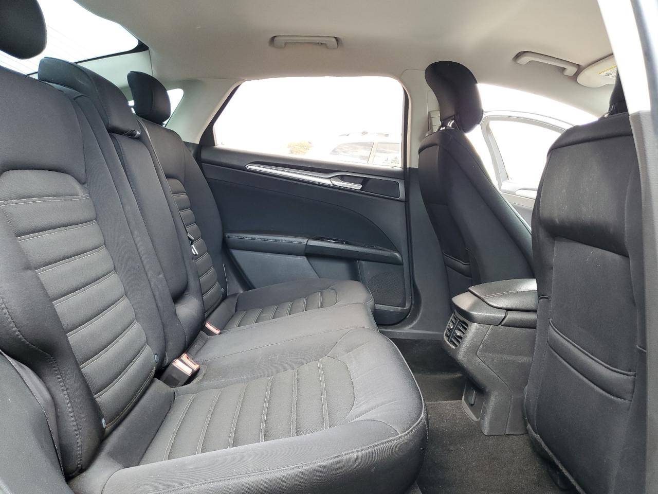 2014 Ford Fusion - Image 10
