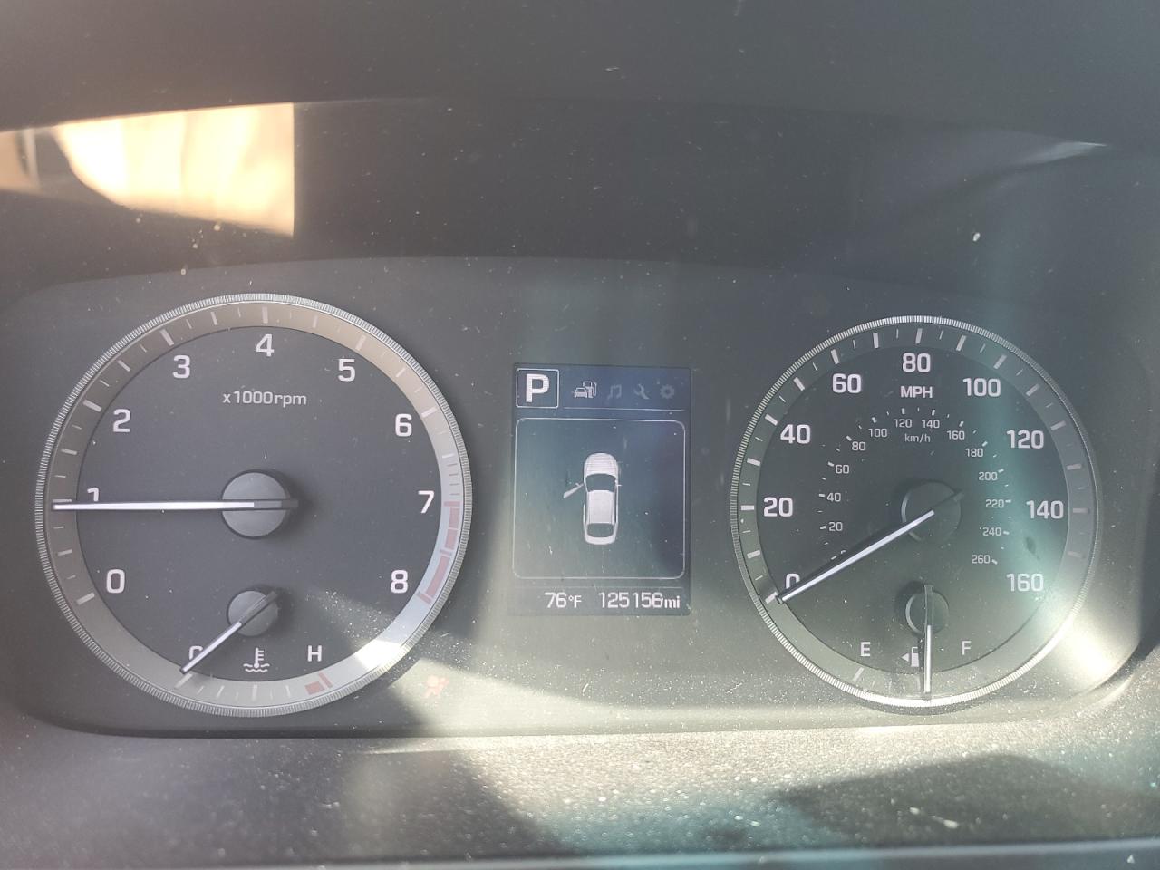 2017 Hyundai Sonata - Image 9
