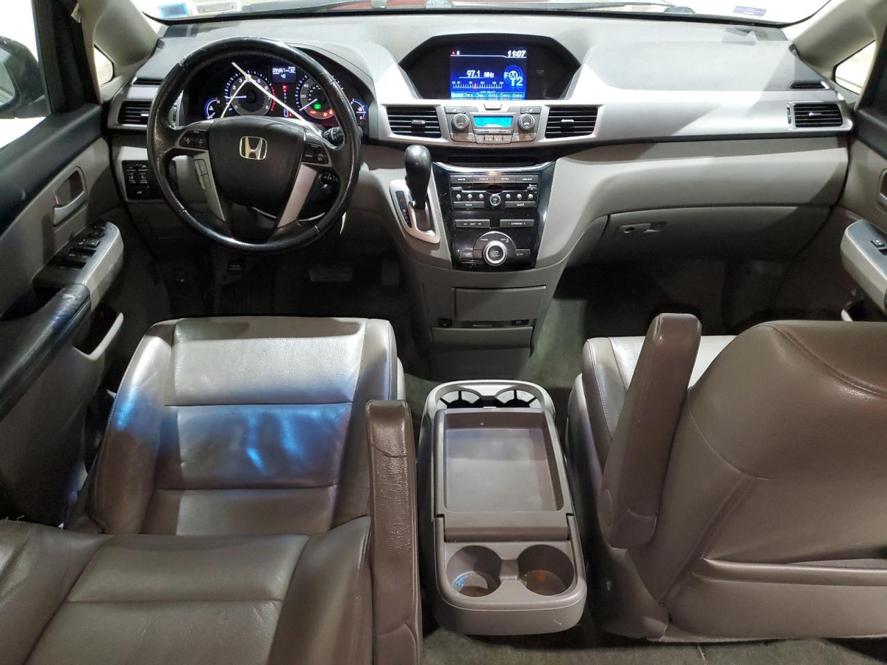 2013 Honda Odyssey - Image 8