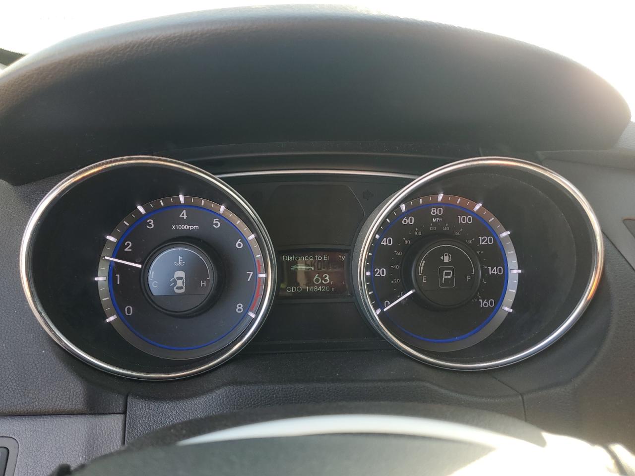 2013 Hyundai Sonata - Image 9
