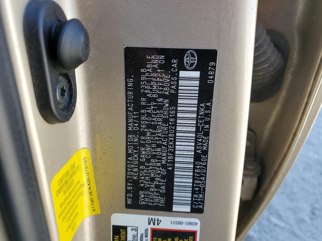 2011 Toyota Camry - Image 12