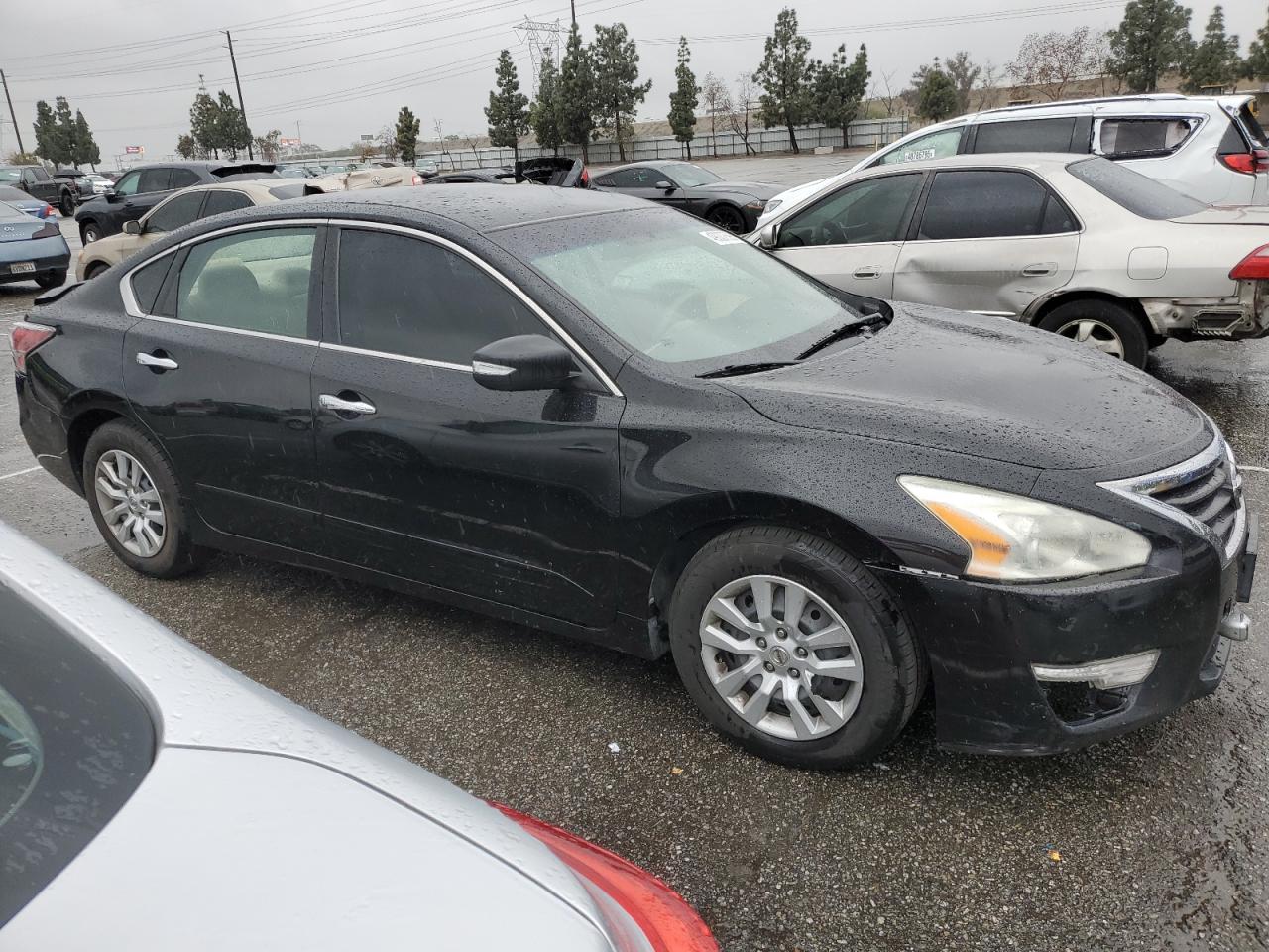 2015 Nissan Altima - Image 4
