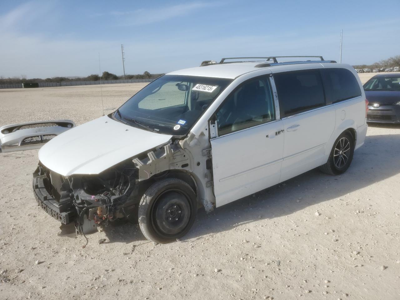 2016 Dodge Caravan - Image 1