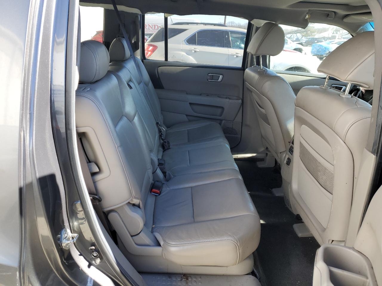 2011 Honda Pilot - Image 11
