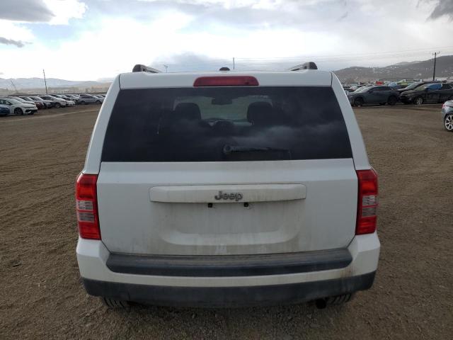  JEEP PATRIOT 2015 Белы