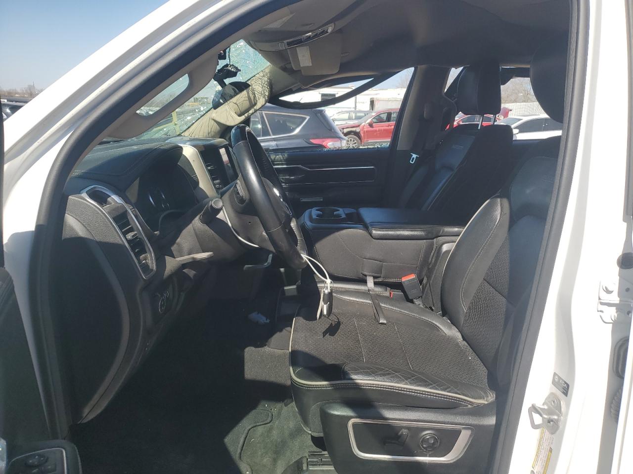 2021 RAM 1500 - Image 7