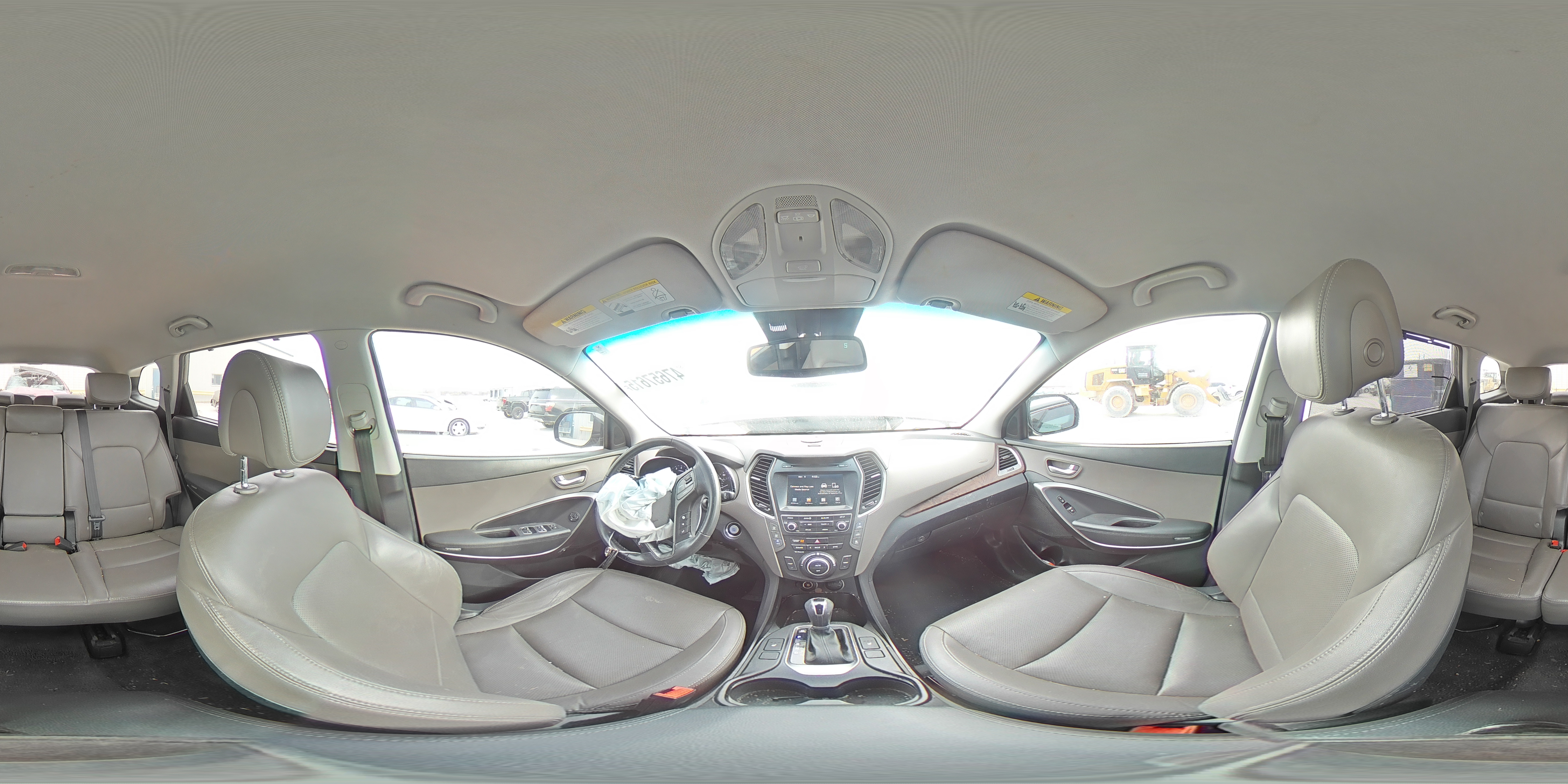 2018 Hyundai Santa Fe - Image 14