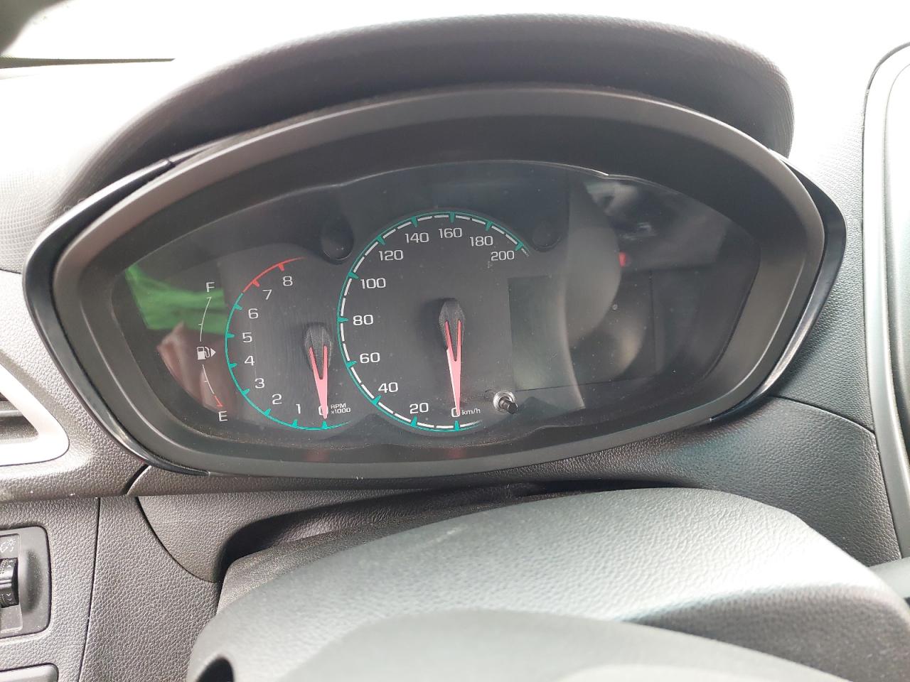 KL1CD6CA8KC753163 - 2019 Chevrolet Spark - #48640635