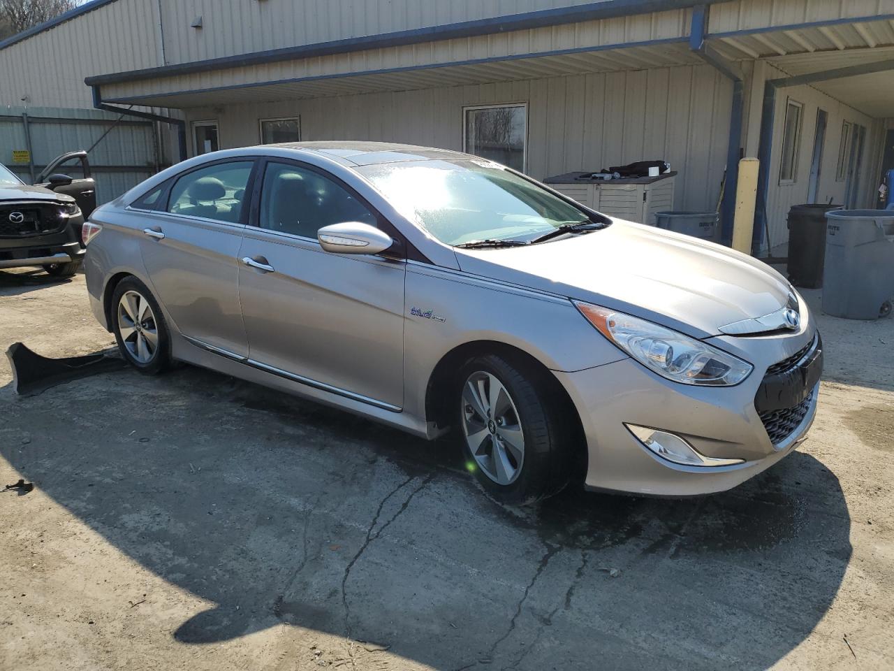 2011 Hyundai Sonata - Image 4