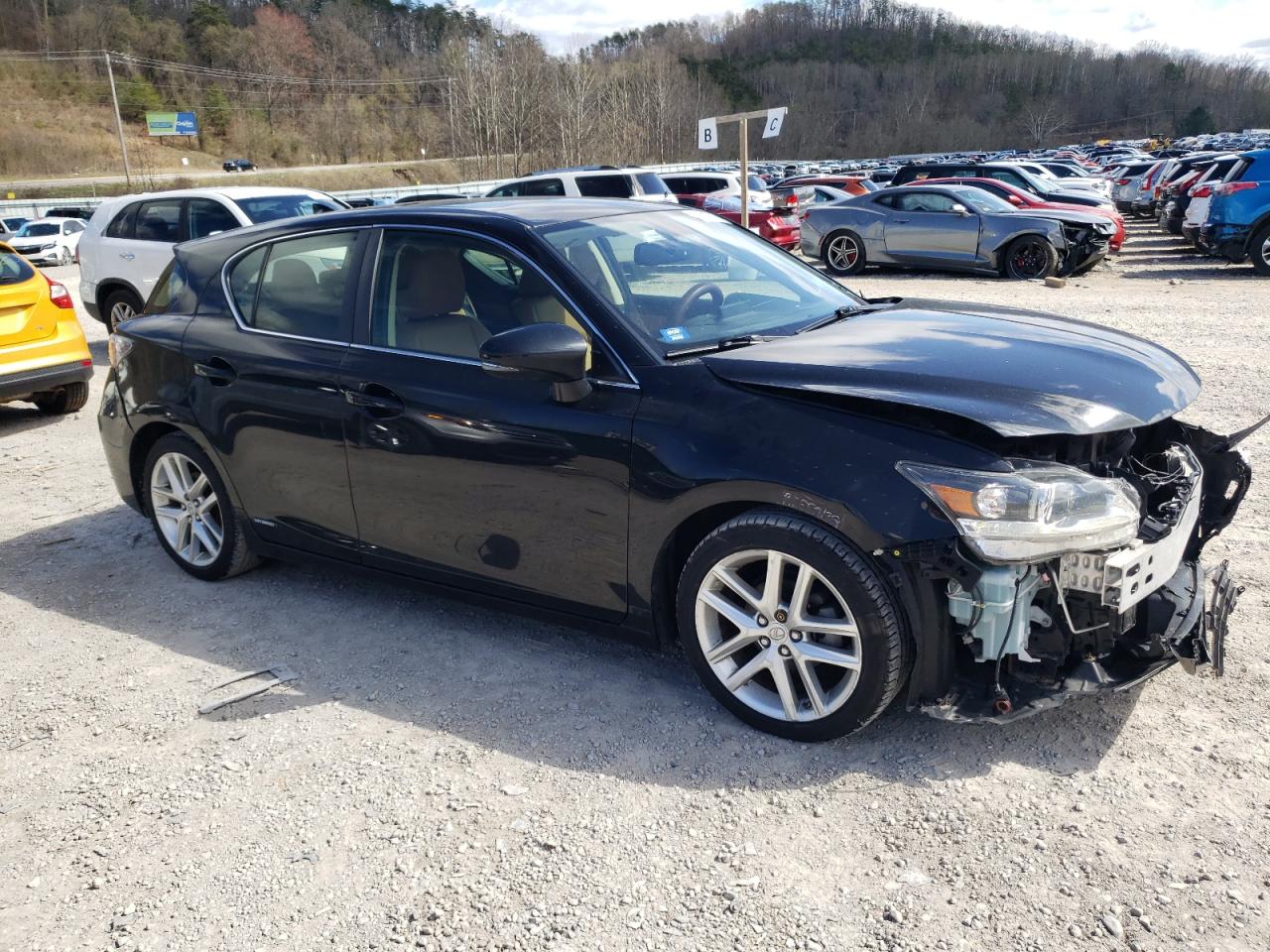 2015 Lexus CT - Image 4