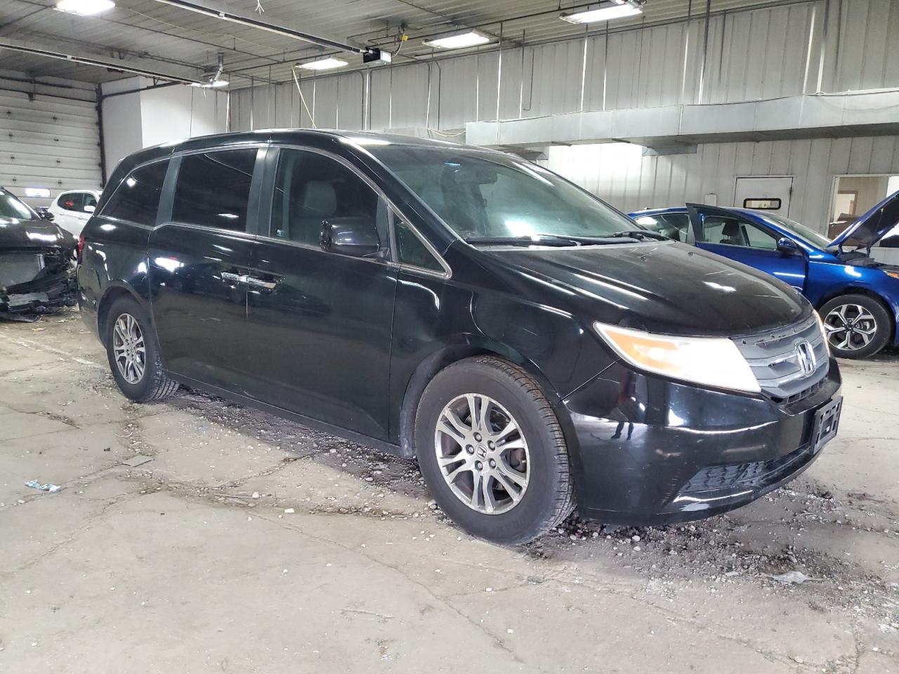 2011 Honda Odyssey - Image 4