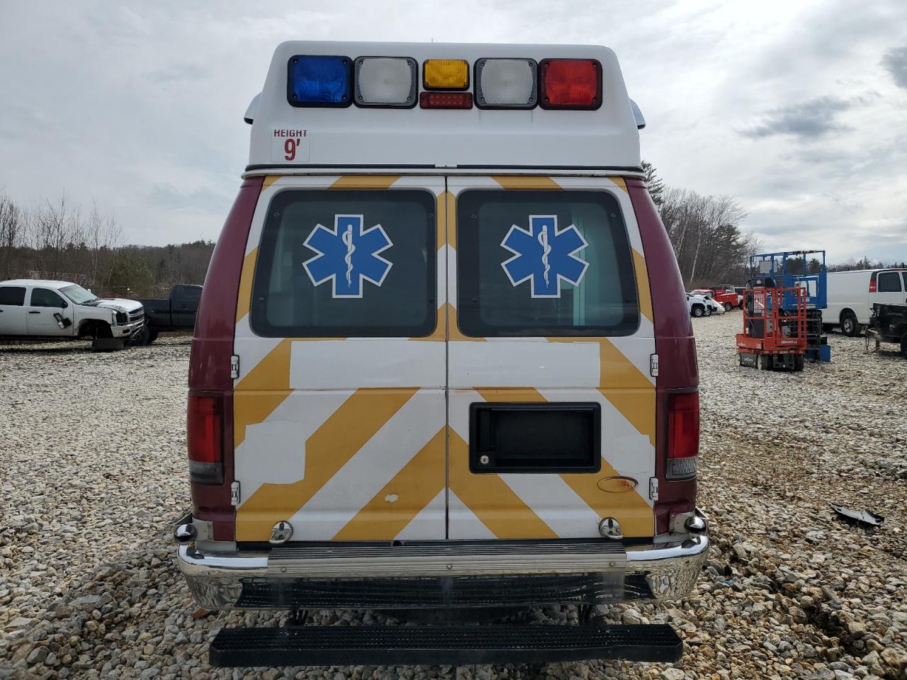2013 Ford Econoline - Image 6