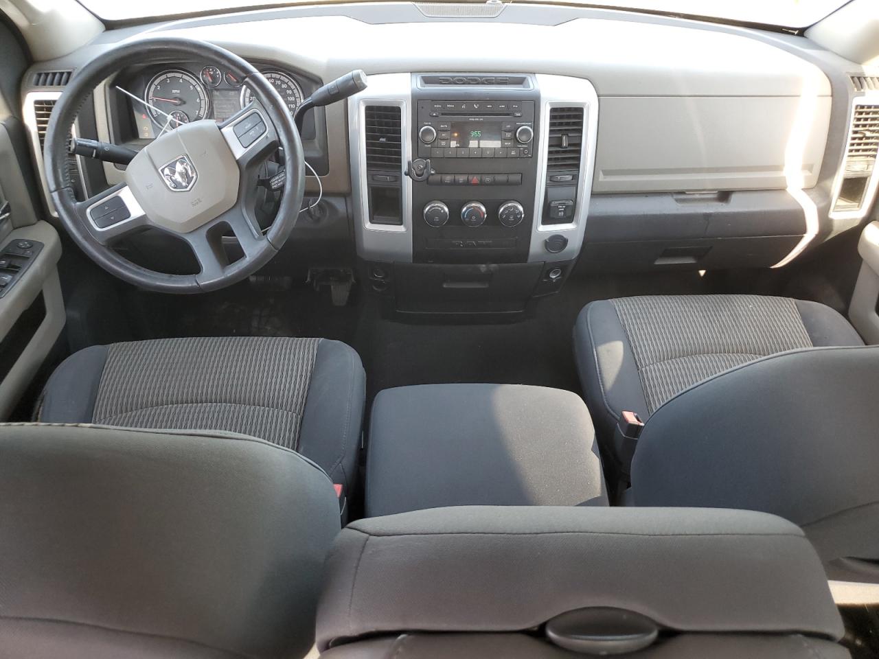 2009 Dodge RAM - Image 8