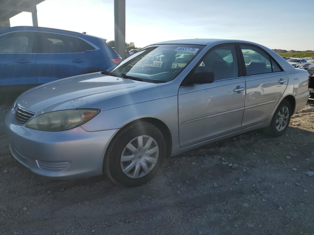 2005 Toyota Camry - Image 1