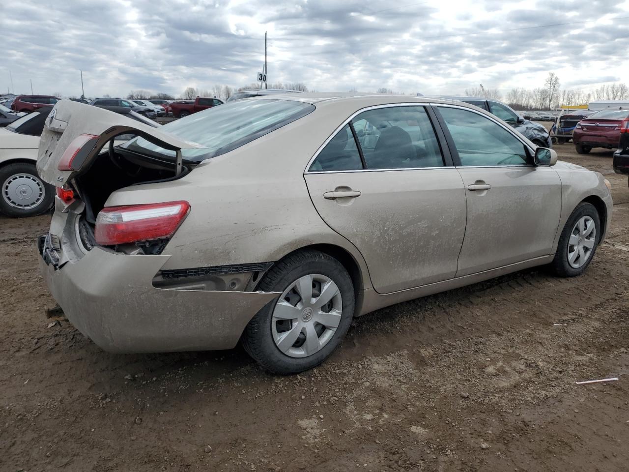 2009 Toyota Camry - Image 3