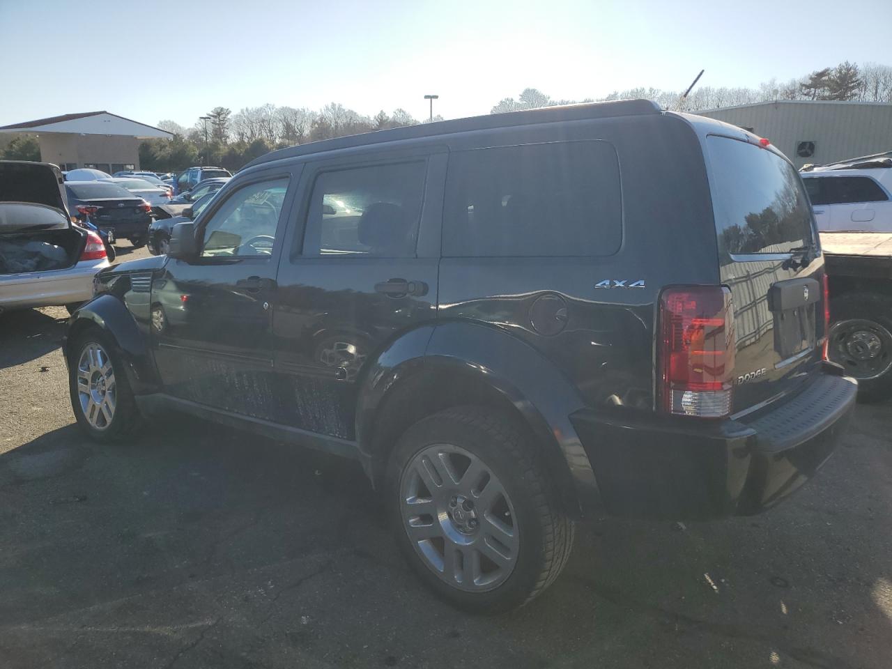 2010 Dodge Nitro - Image 2