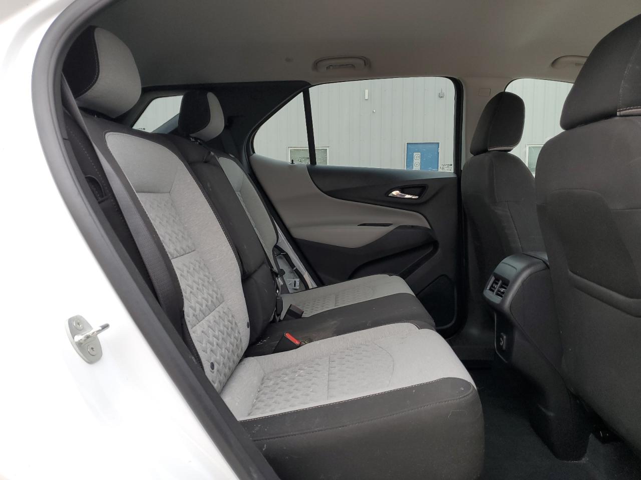 2023 Chevrolet Equinox - Image 11