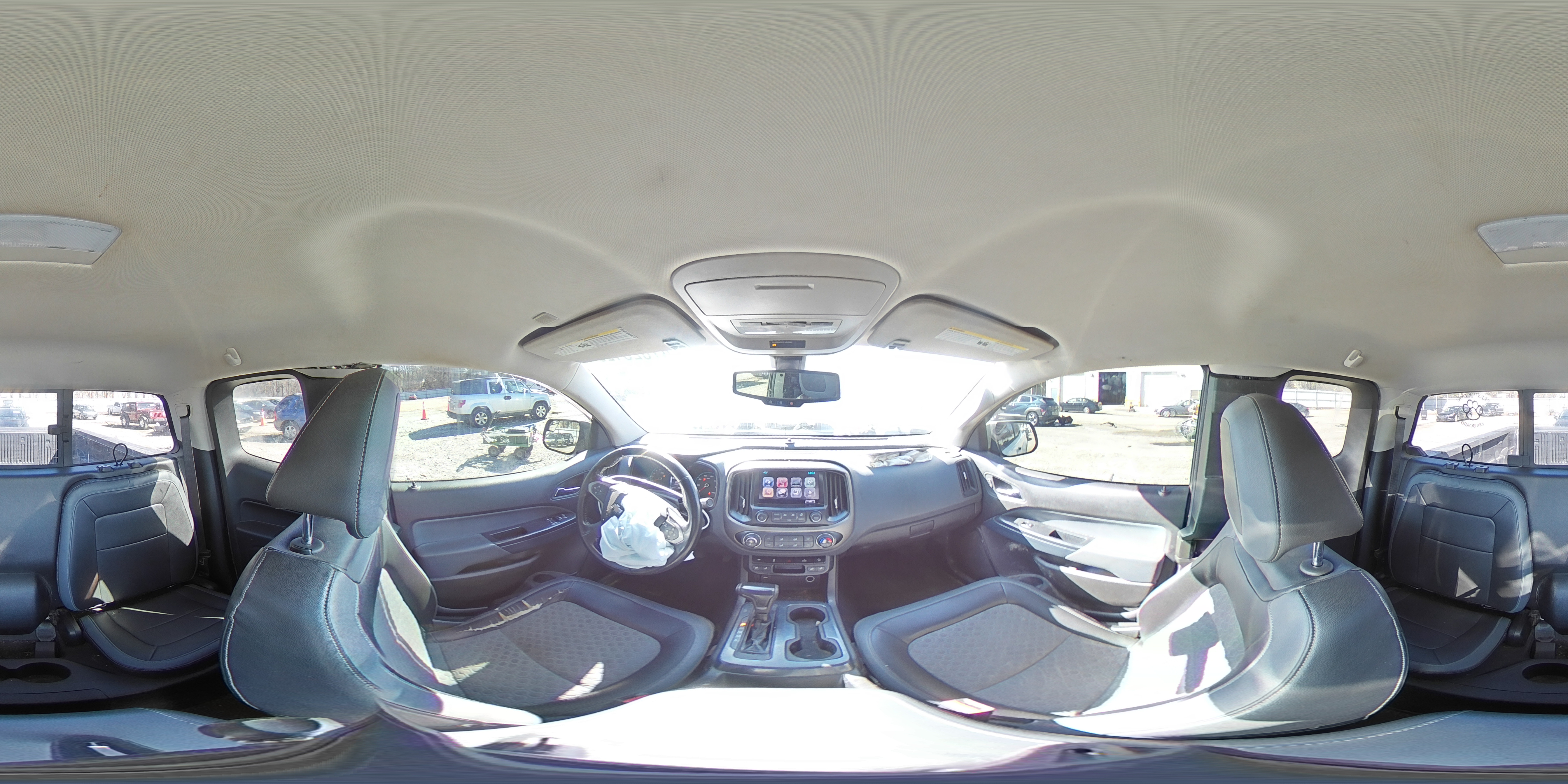 2017 Chevrolet Colorado - Image 14