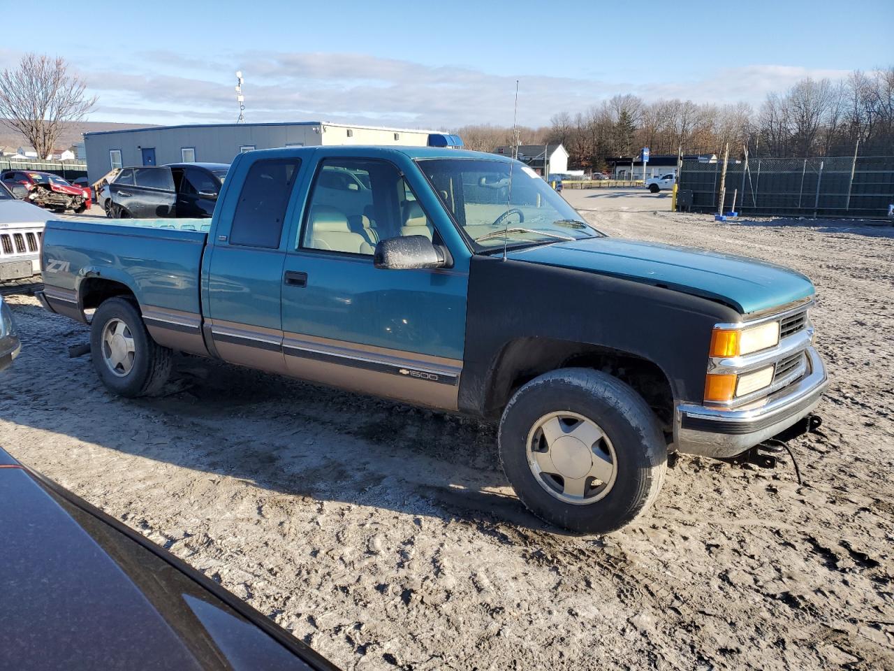 1997 Chevrolet GMT-400 - Image 4