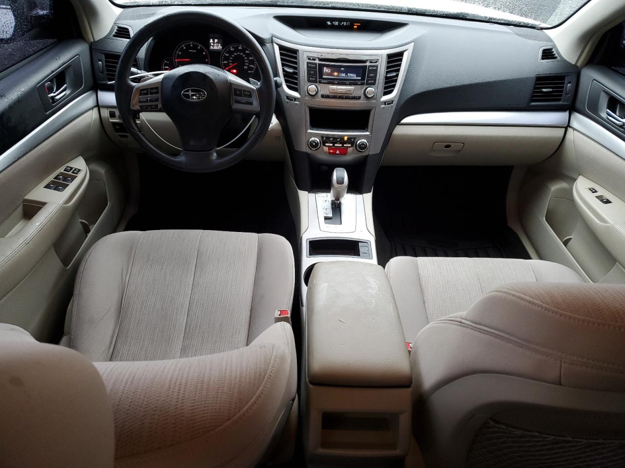 2014 Subaru Outback - Image 8