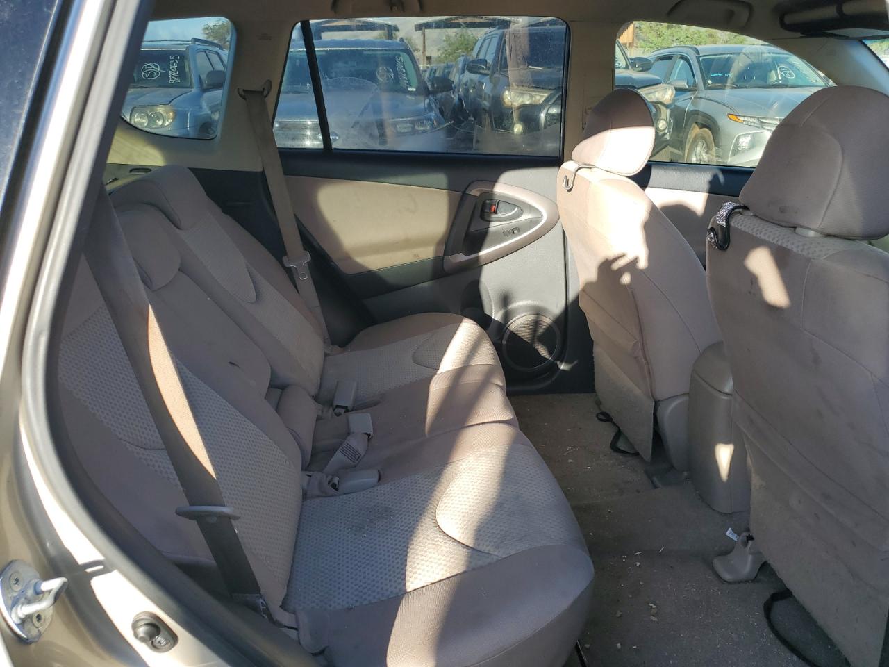 2008 Toyota RAV 4 - Image 11