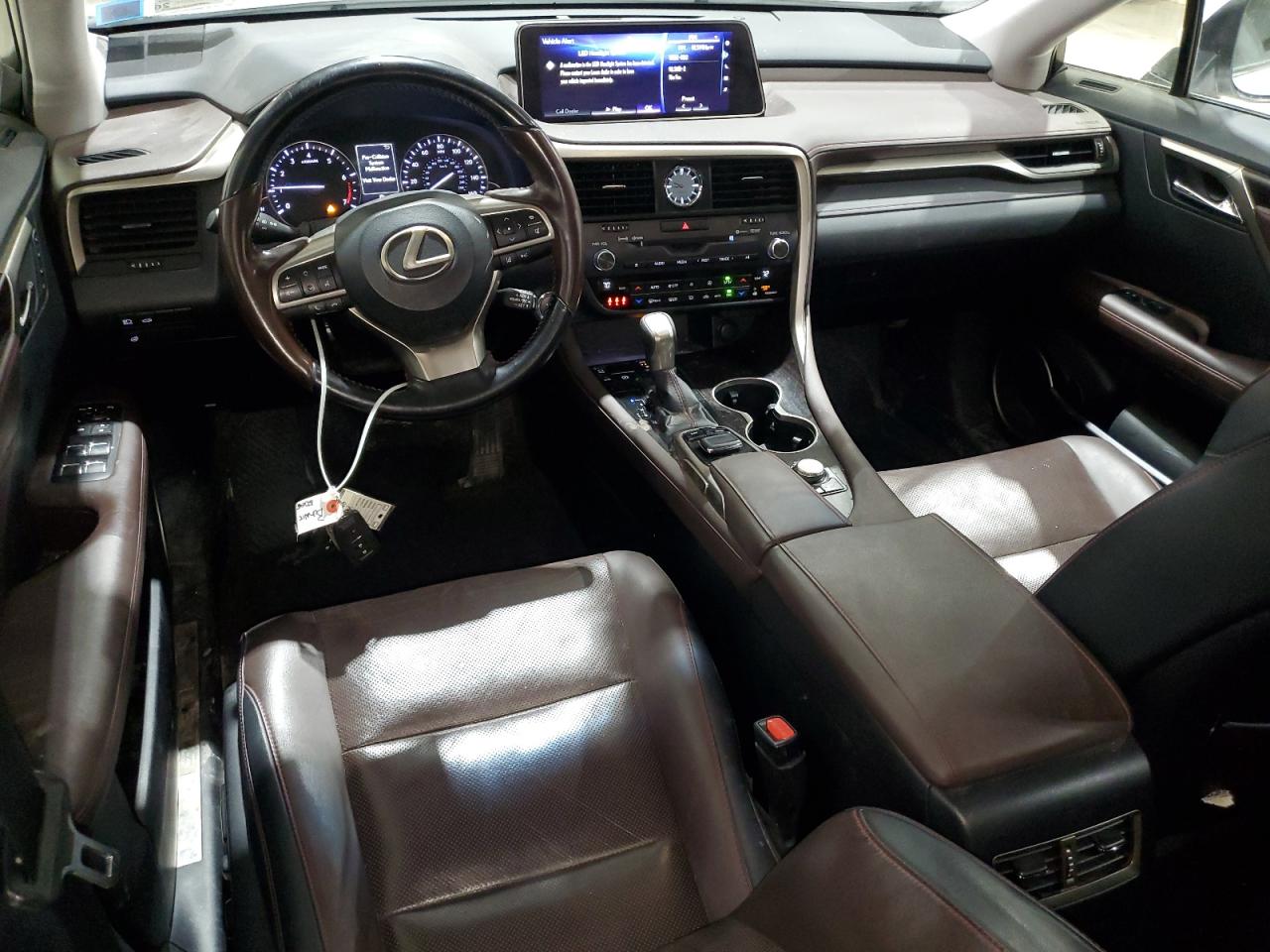 2017 Lexus RX - Image 8