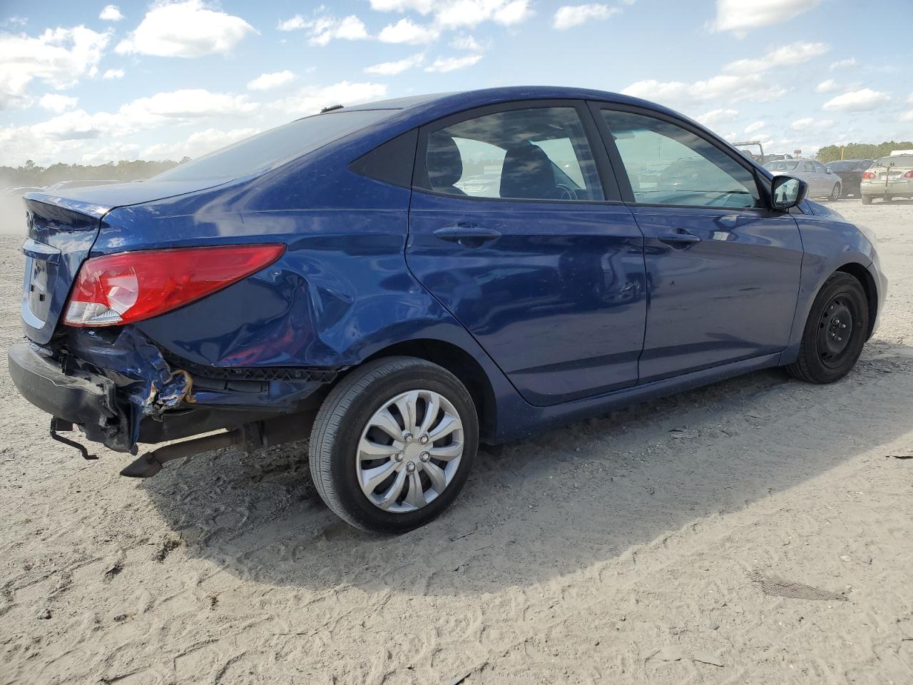 2016 Hyundai Accent - Image 3