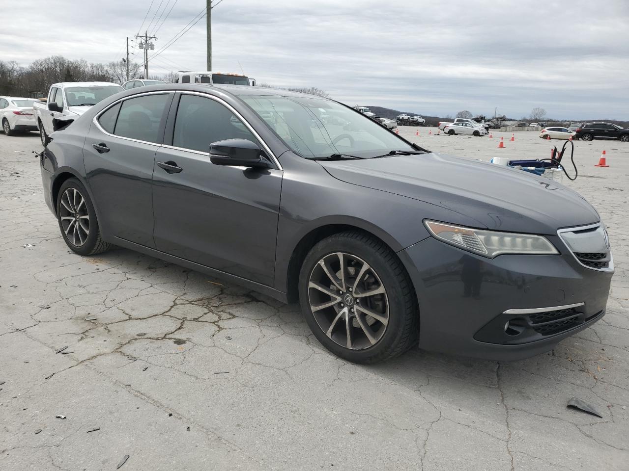 2015 Acura TLX - Image 4