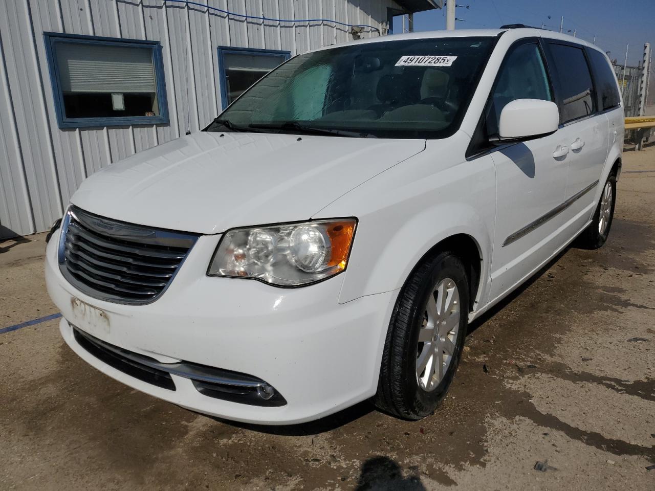 2014 Chrysler Town & Country - Image 1
