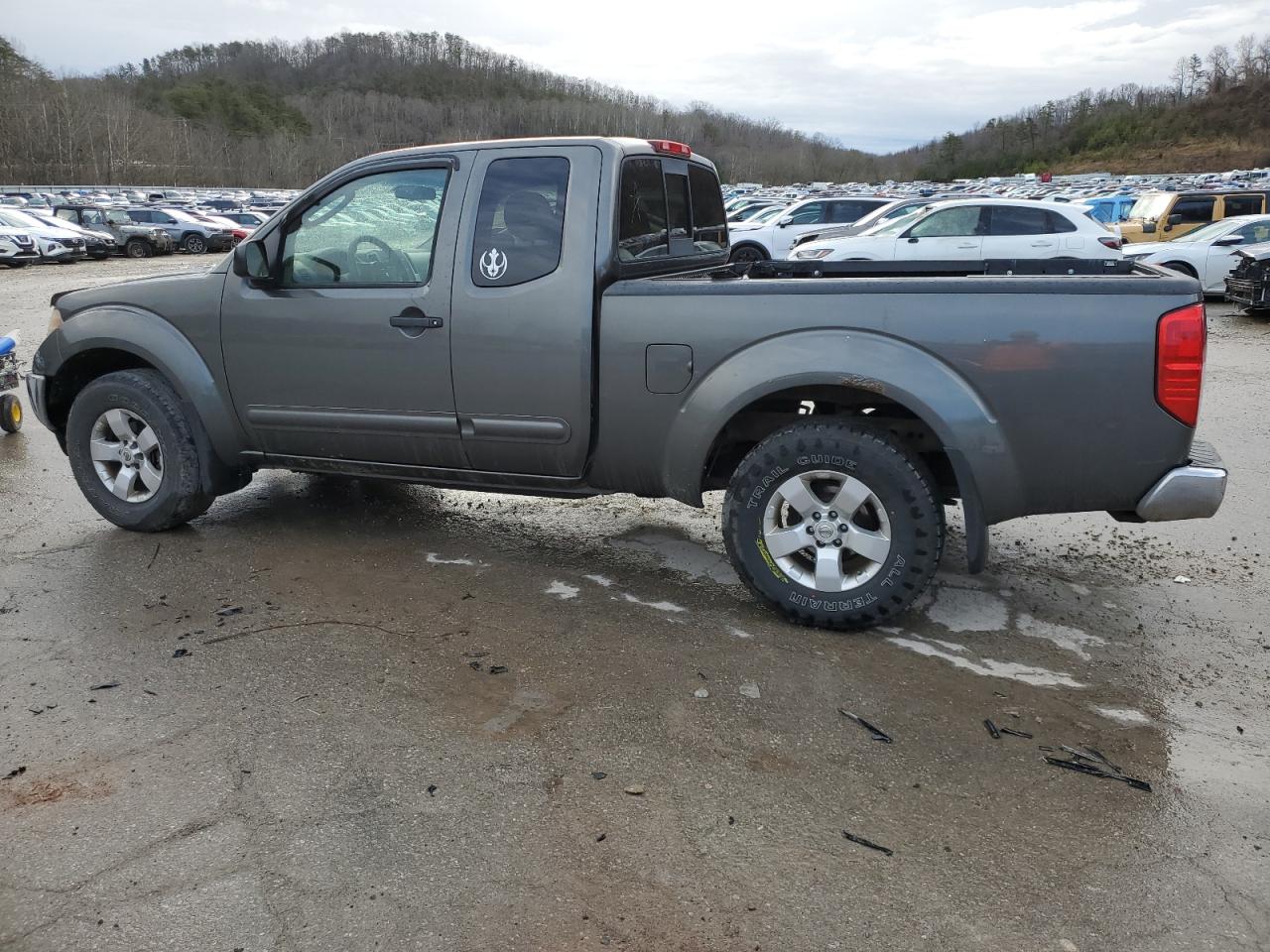 2009 Nissan Navara (Frontier) - Image 2