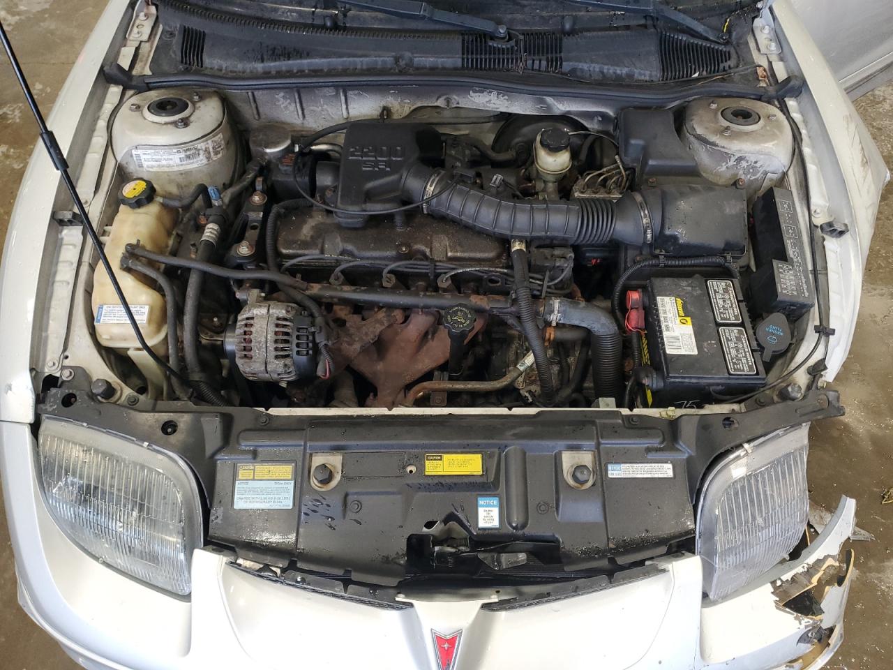 2001 Pontiac Sunfire - Image 11