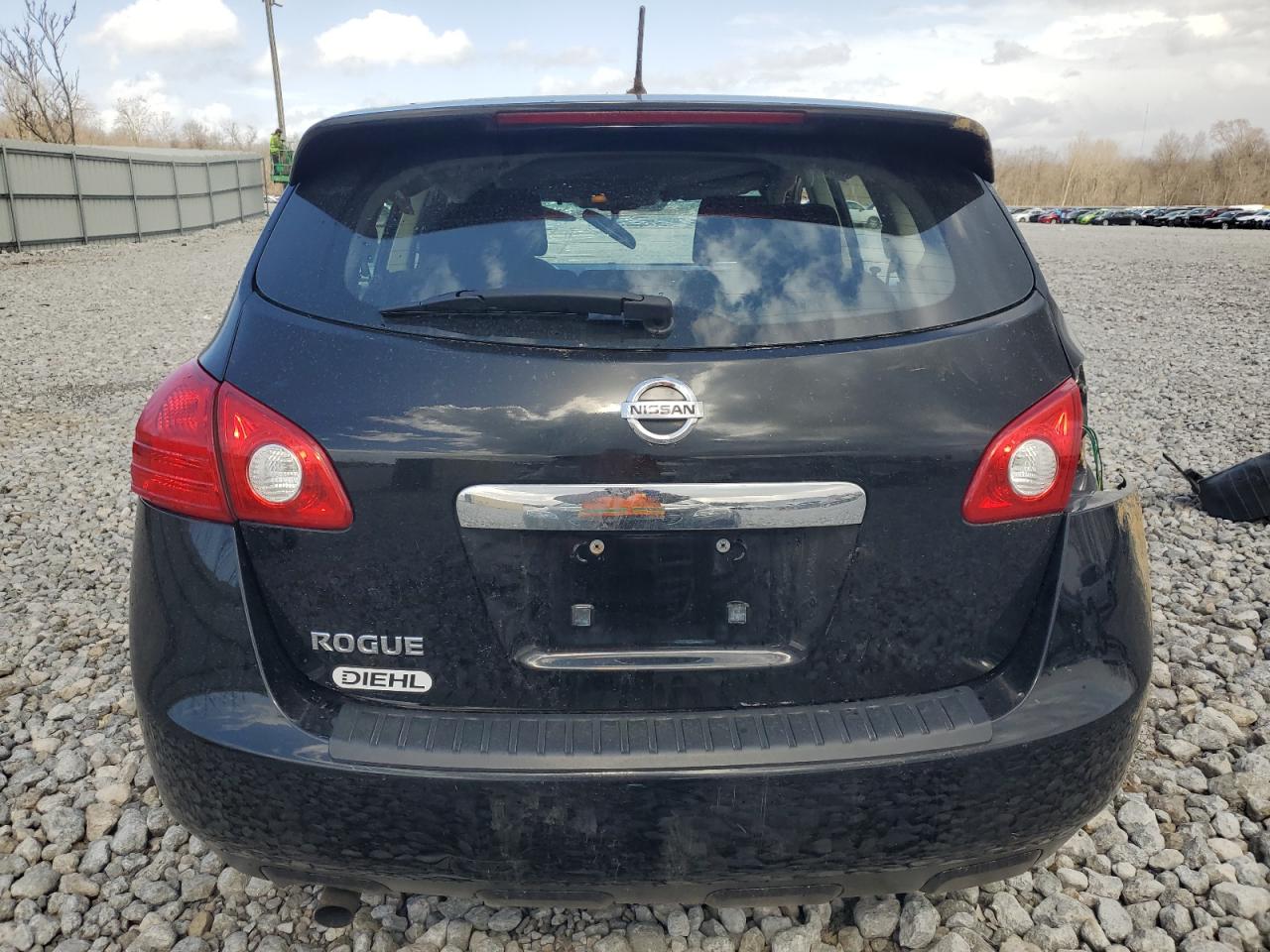 2013 Nissan Rogue - Image 6