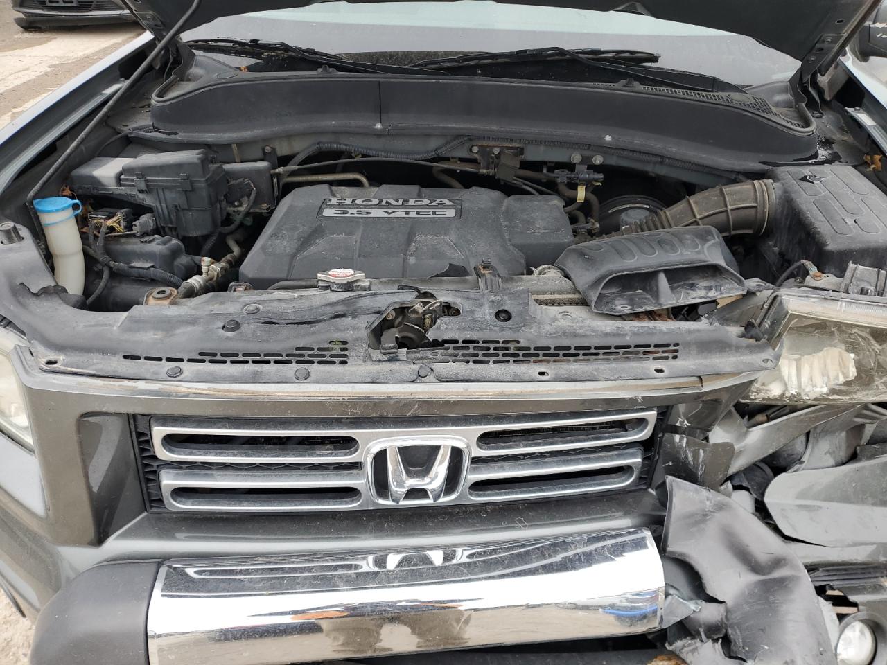 2007 Honda Ridgeline - Image 11