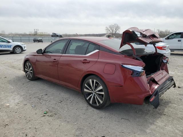  NISSAN ALTIMA 2019 Красный