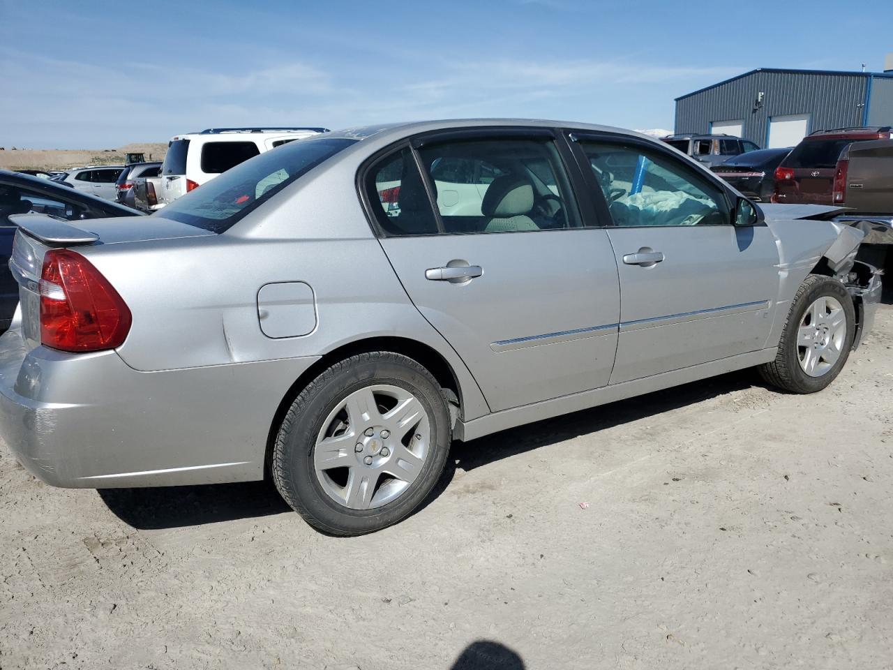 2006 Chevrolet Malibu - Image 3