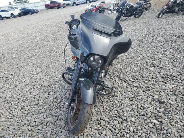 HARLEY-DAVIDSON FLHXST 2022 Чорний