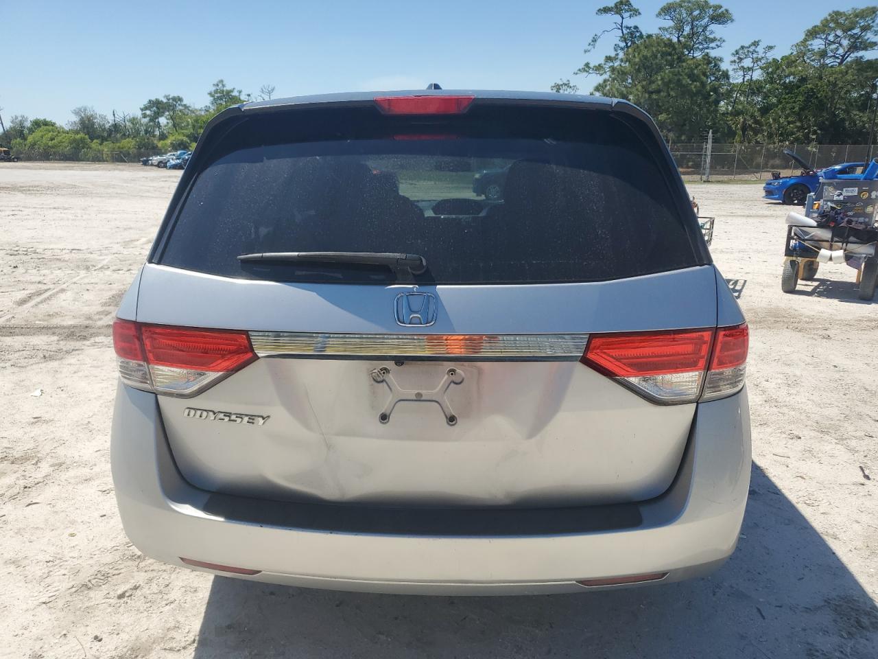 2015 Honda Odyssey - Image 6