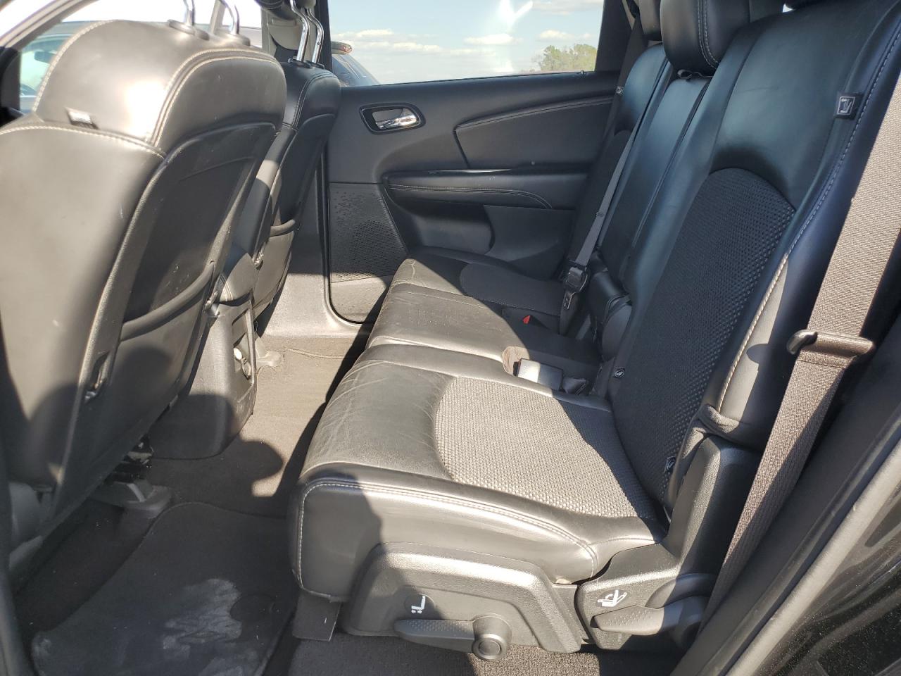 2018 Dodge Journey - Image 11