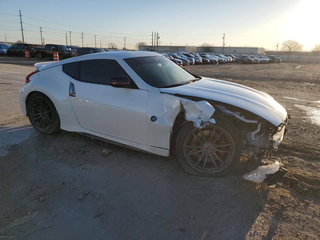 2018 Nissan 370Z - Image 4