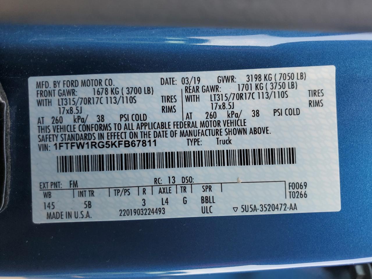 2019 Ford F-150 - Image 12